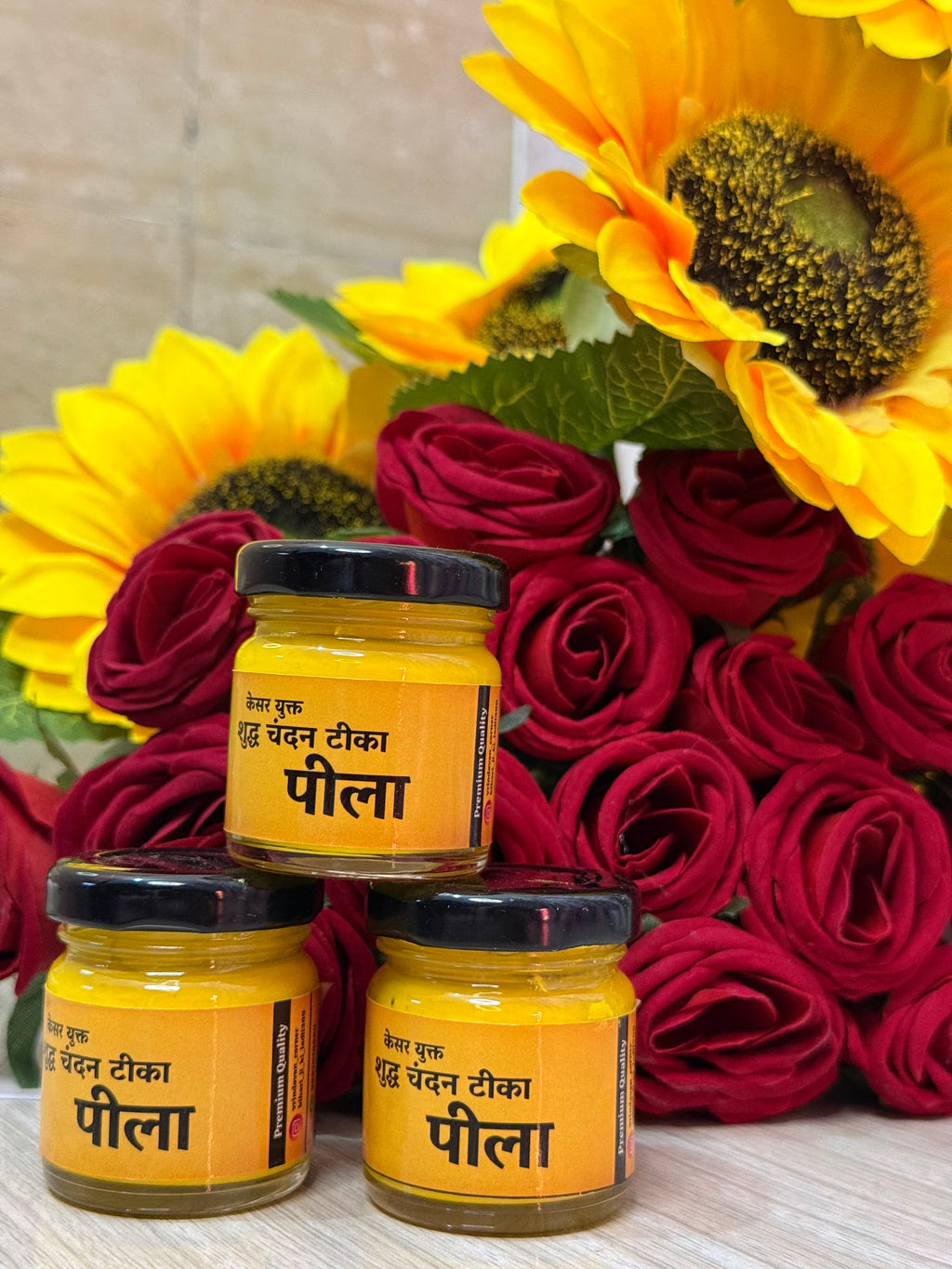 Pure Chandan Tilak (Peela)